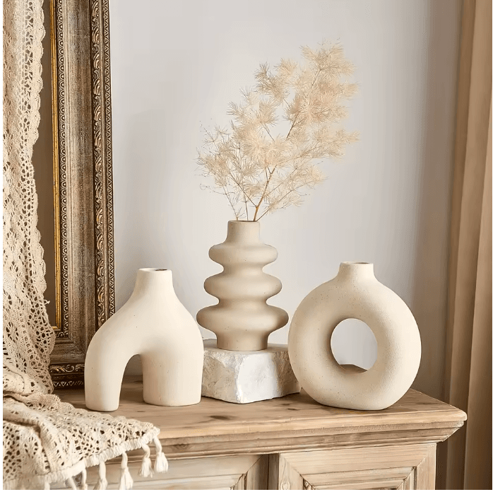 Ensemble de vases en céramique bohème beige
