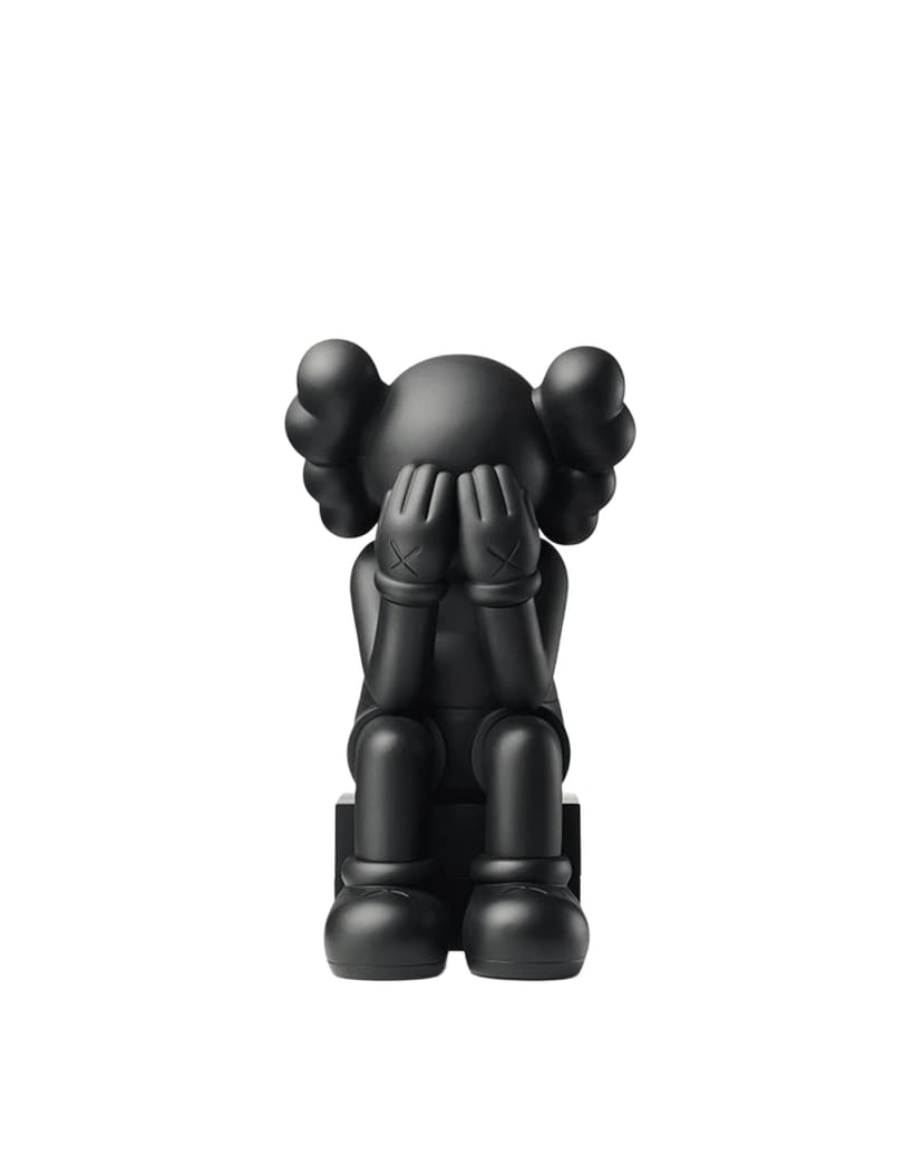 Figurine Kaws noir (28 cm)